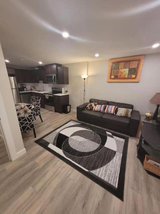 Cozy Brand New 2 Bedroom Suite In YYC Dış mekan fotoğraf